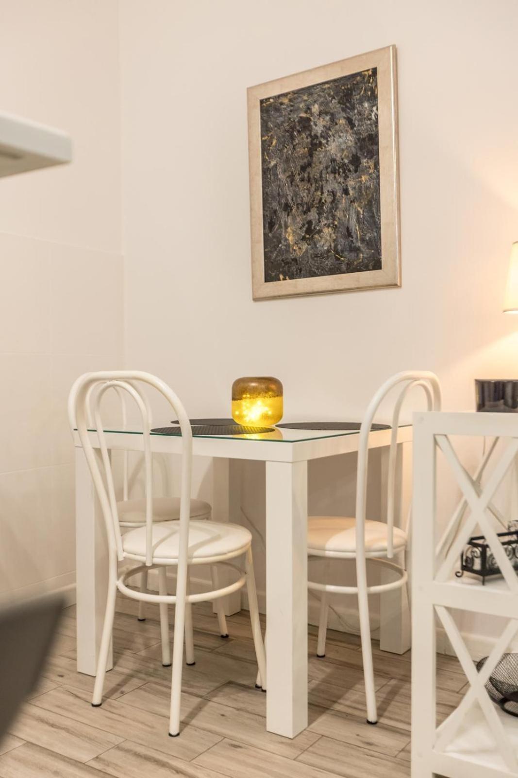 Appartement And Lina